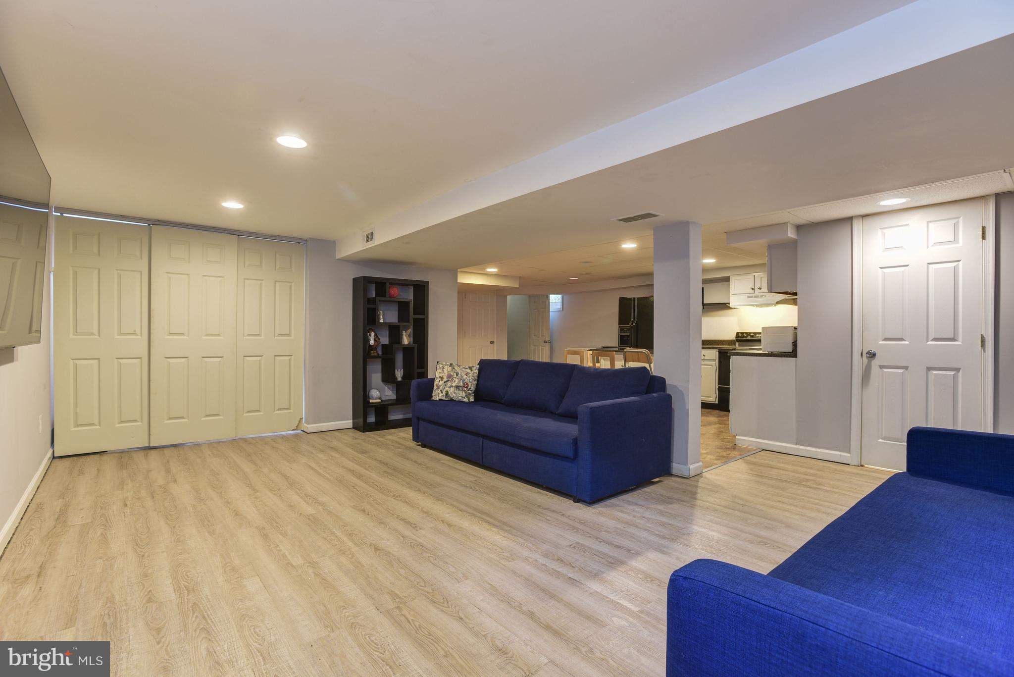 409 Dutch Ship Road Pasadena, MD 21122 - Photo 21 of 39 Recreation Room