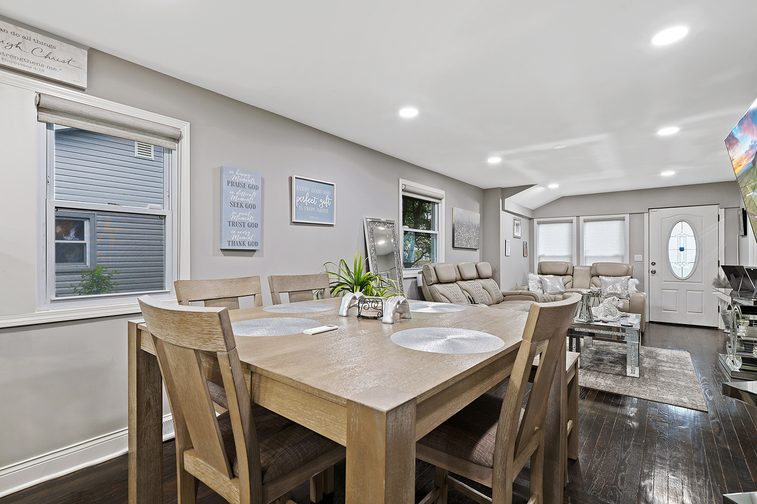 18433 Ridgewood Avenue Lansing, IL 60438 - Photo 12 of 26 a view of a dining room with furniture and wooden floor