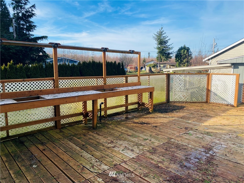 4558 Decatur Drive Ferndale, WA 98248 - Photo 7 of 20 a view of a bench in balcony