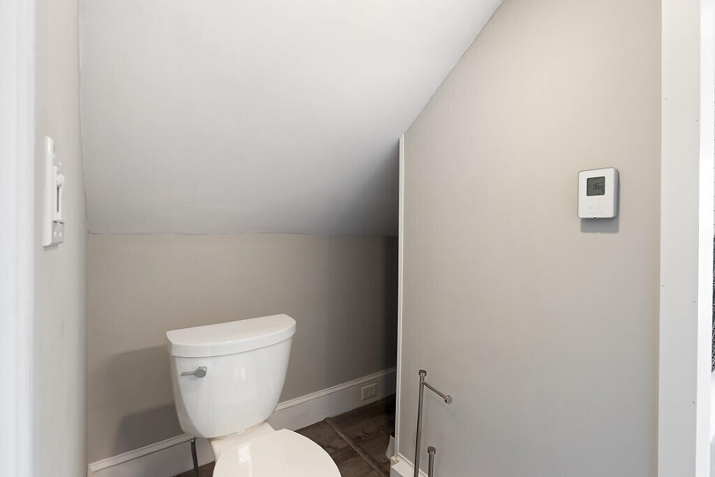 107 Ferry Road Chelsea, ME 04330 - Photo 31 of 45 Bathroom 2