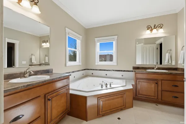 $524,900 | 11209 Eagle Riv Run, Fort Wayne, IN 46845