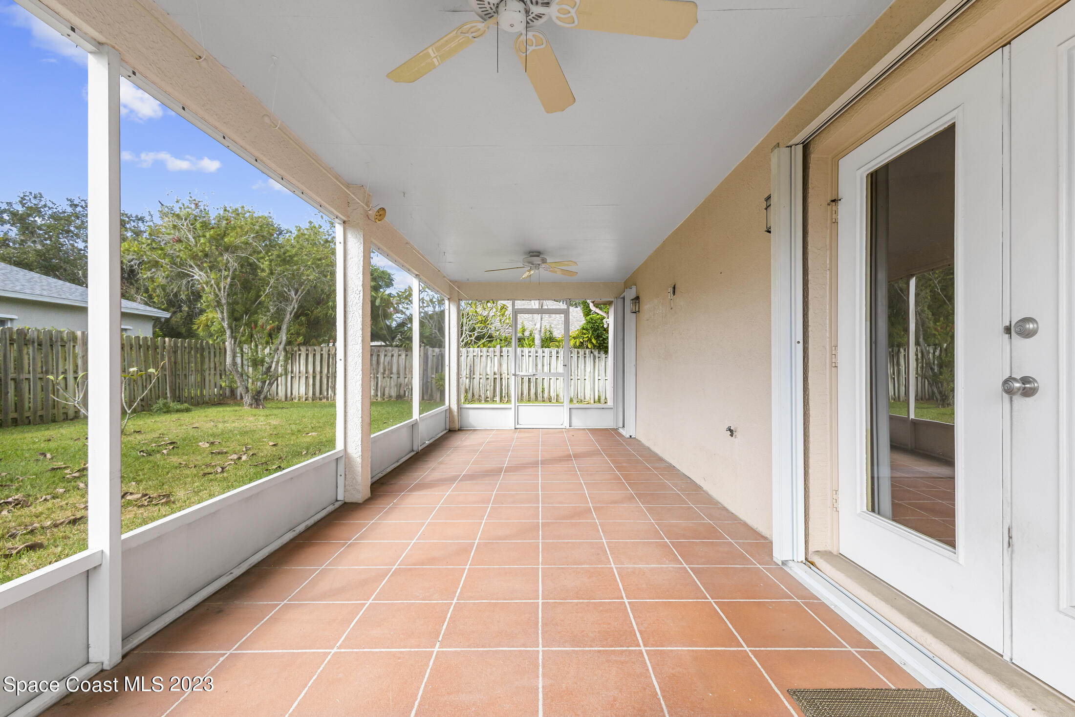 813 Cebu Place Melbourne, FL 32940 - Photo 20 of 25 a view interior of the house