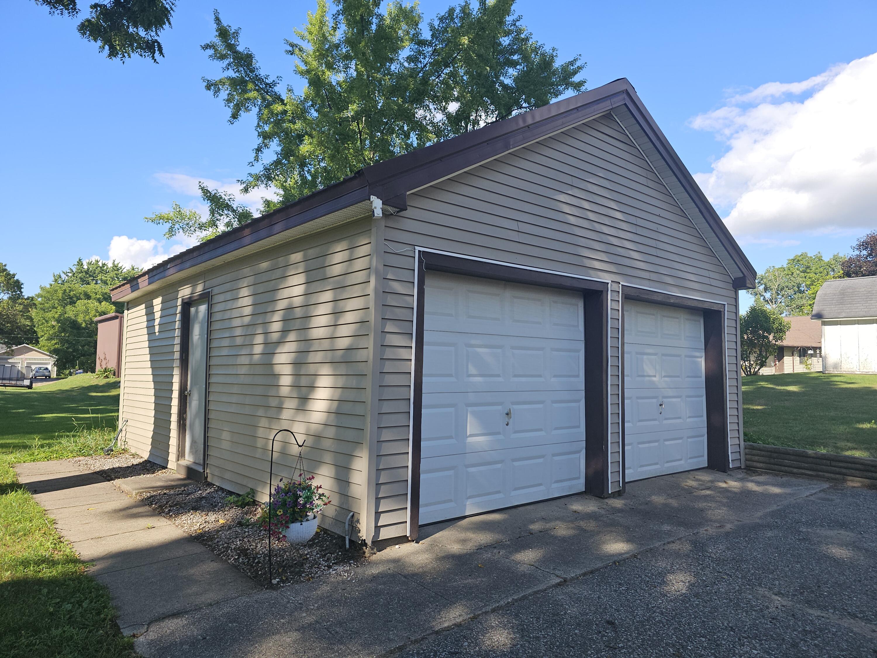 430 West Main Street Stanton, MI 48888 - Photo 5 of 38 1000112320