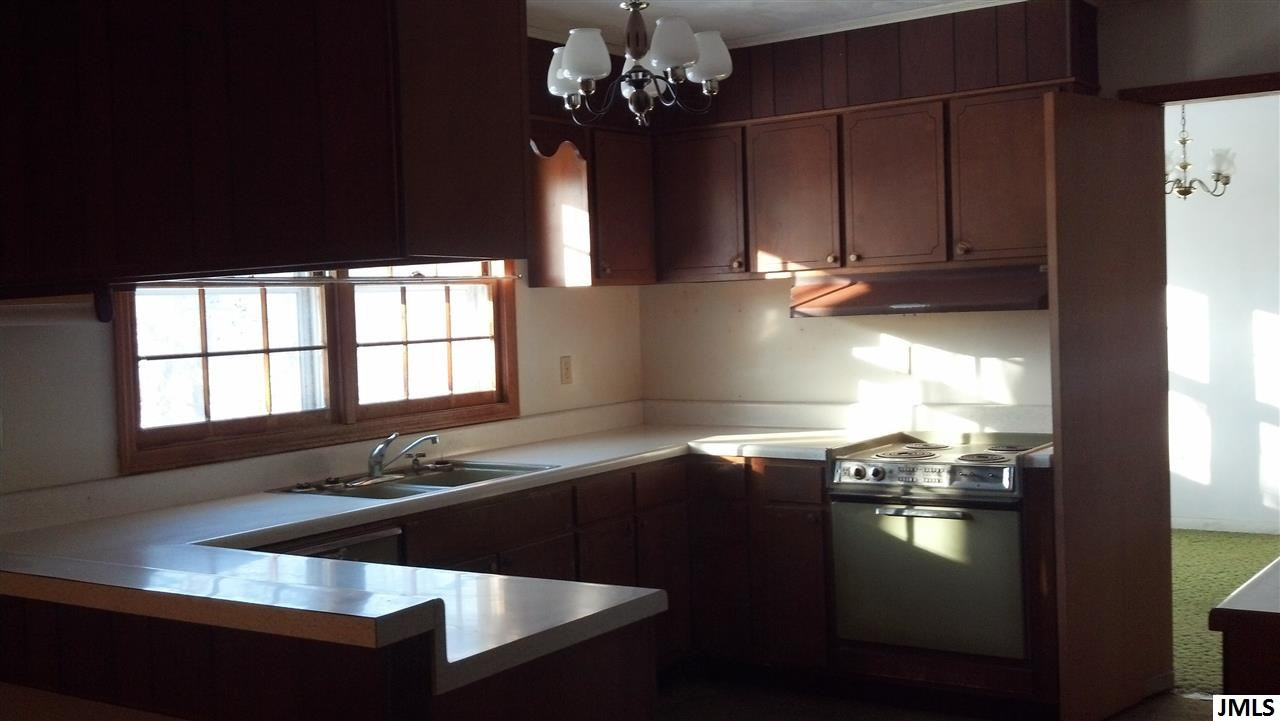 8469 North Gibbs Road Springport, MI 49284 - Photo 8 of 16 Photo 9