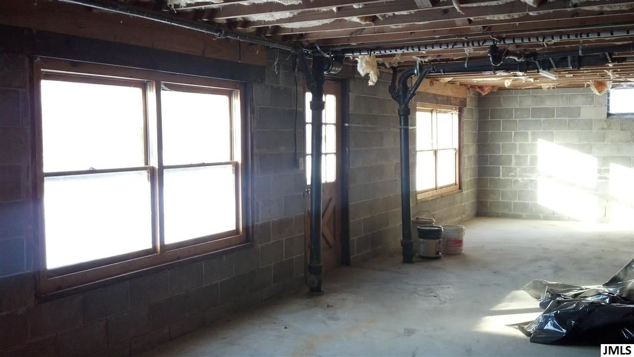8469 North Gibbs Road Springport, MI 49284 - Photo 10 of 16 Photo 11