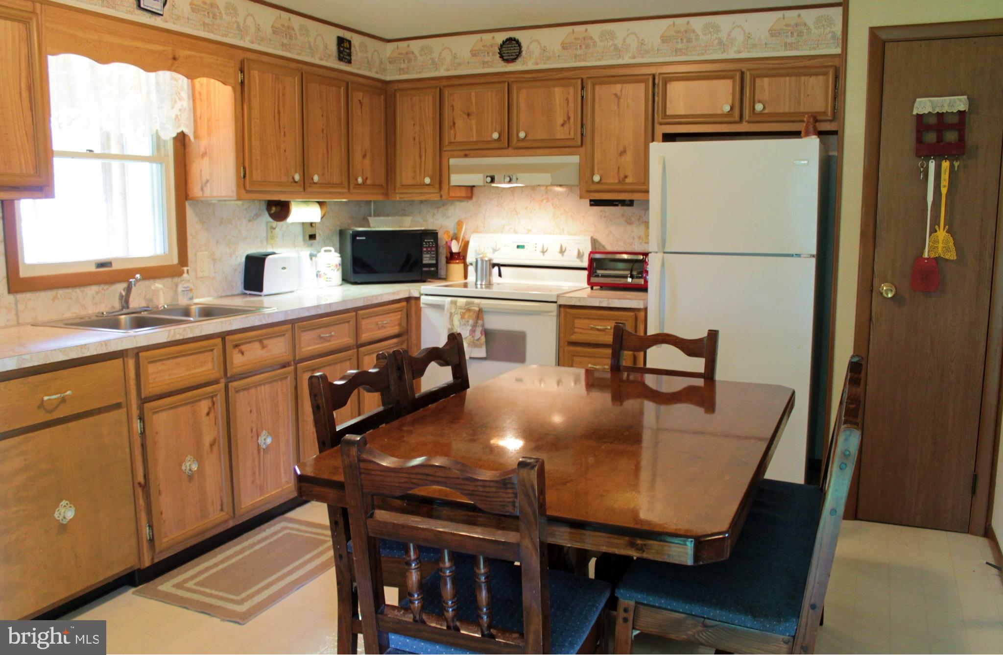 929 Linwood Road Hagerstown, MD 21740 - Photo 24 of 42 Kitchen