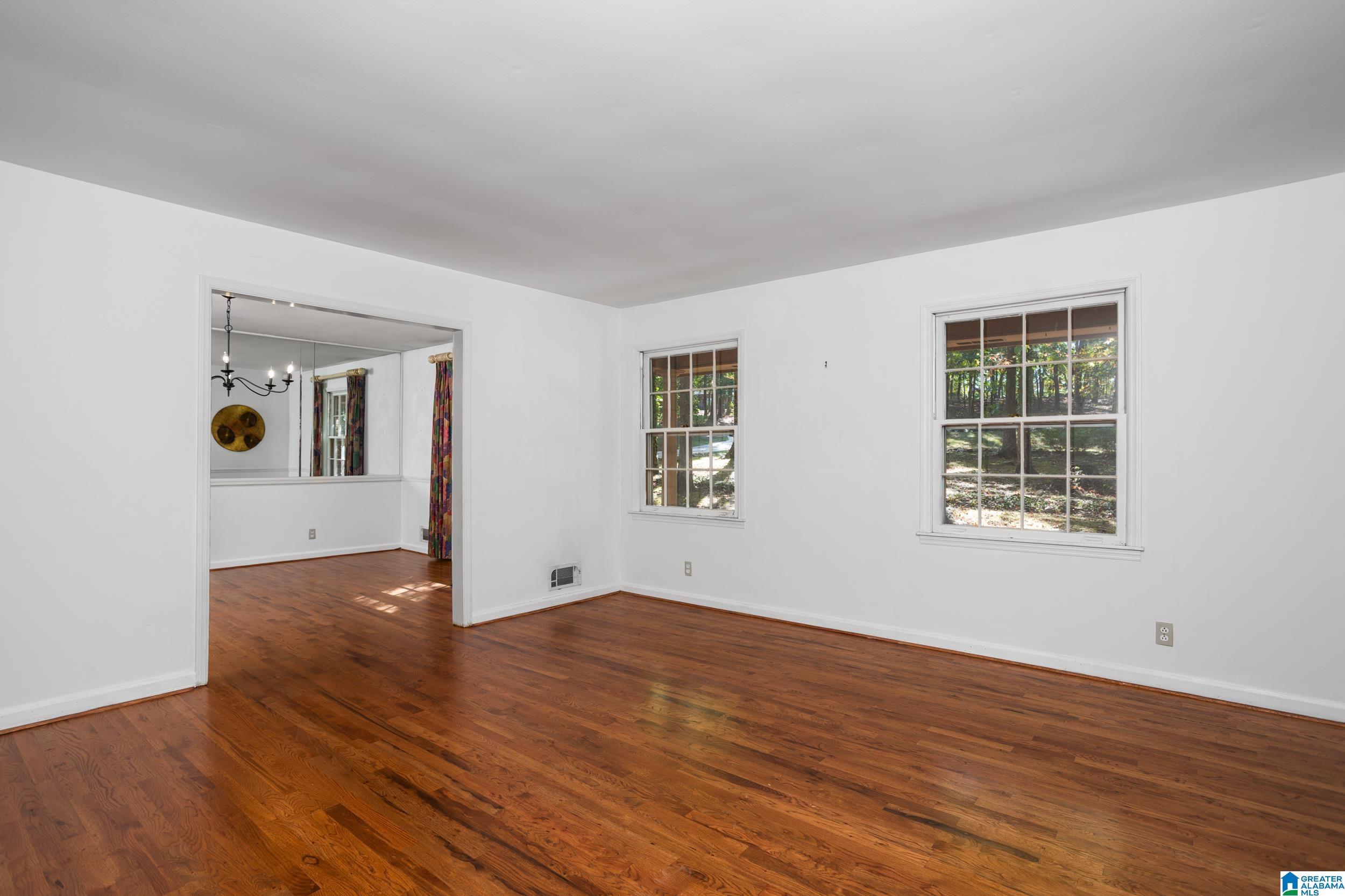 2307 Ridgeview Road Anniston, AL 36207 - Photo 6 of 39