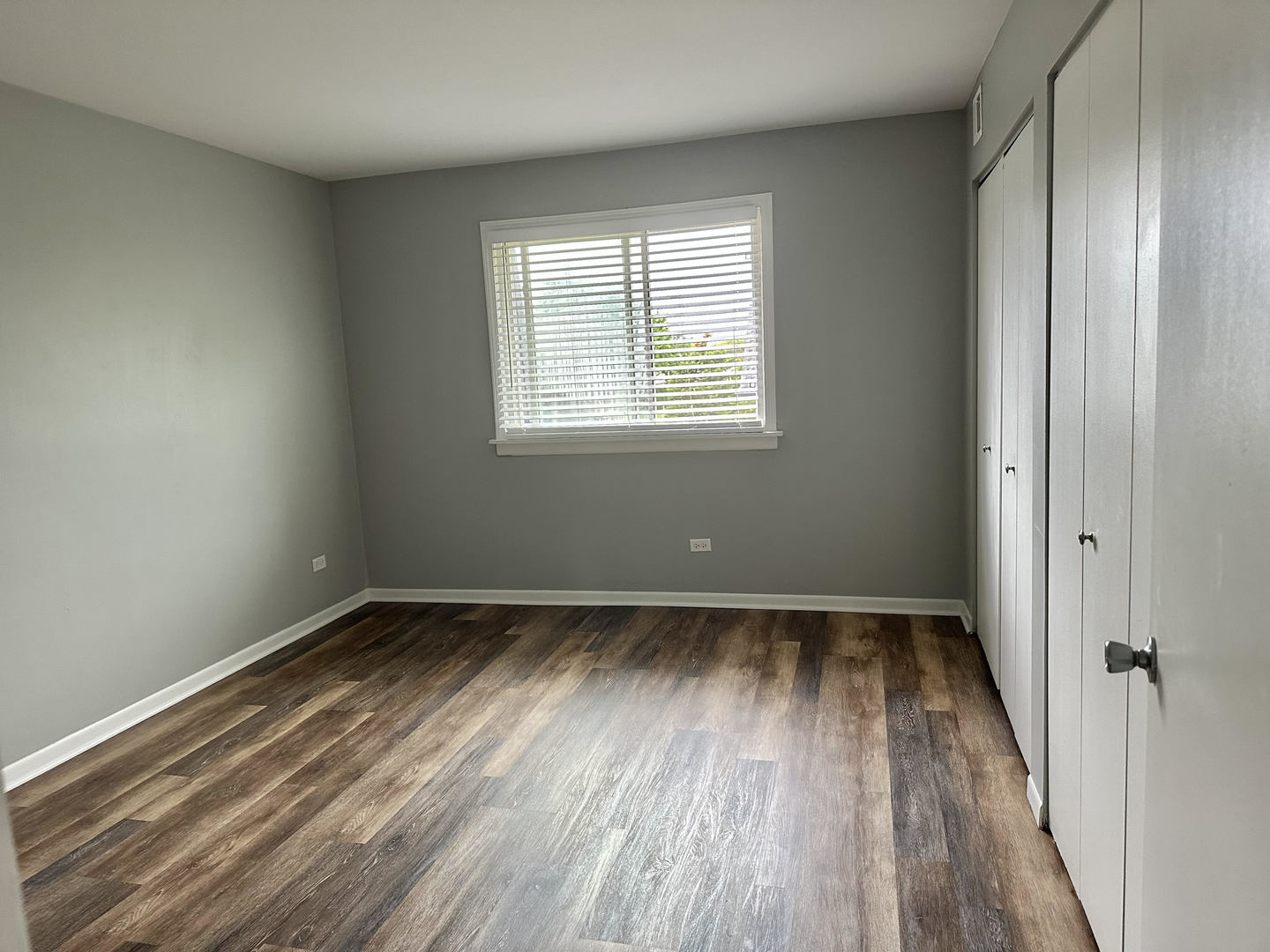 904 South Plum Grove Road, Unit 301 Palatine, IL 60067 - Photo 12 of 17