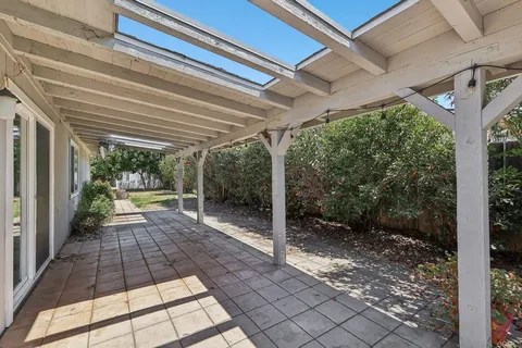 $700,000 | 1241 E Street, Ramona, CA 92065