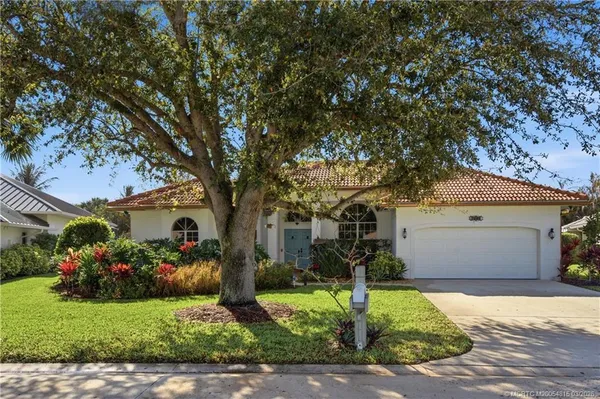$939,900 | 9269 Southeast Mystic Cove Terrace, Hobe Sound, FL 33455