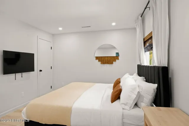 $625,000 | 7913 Main Street, Hunter, NY 12442