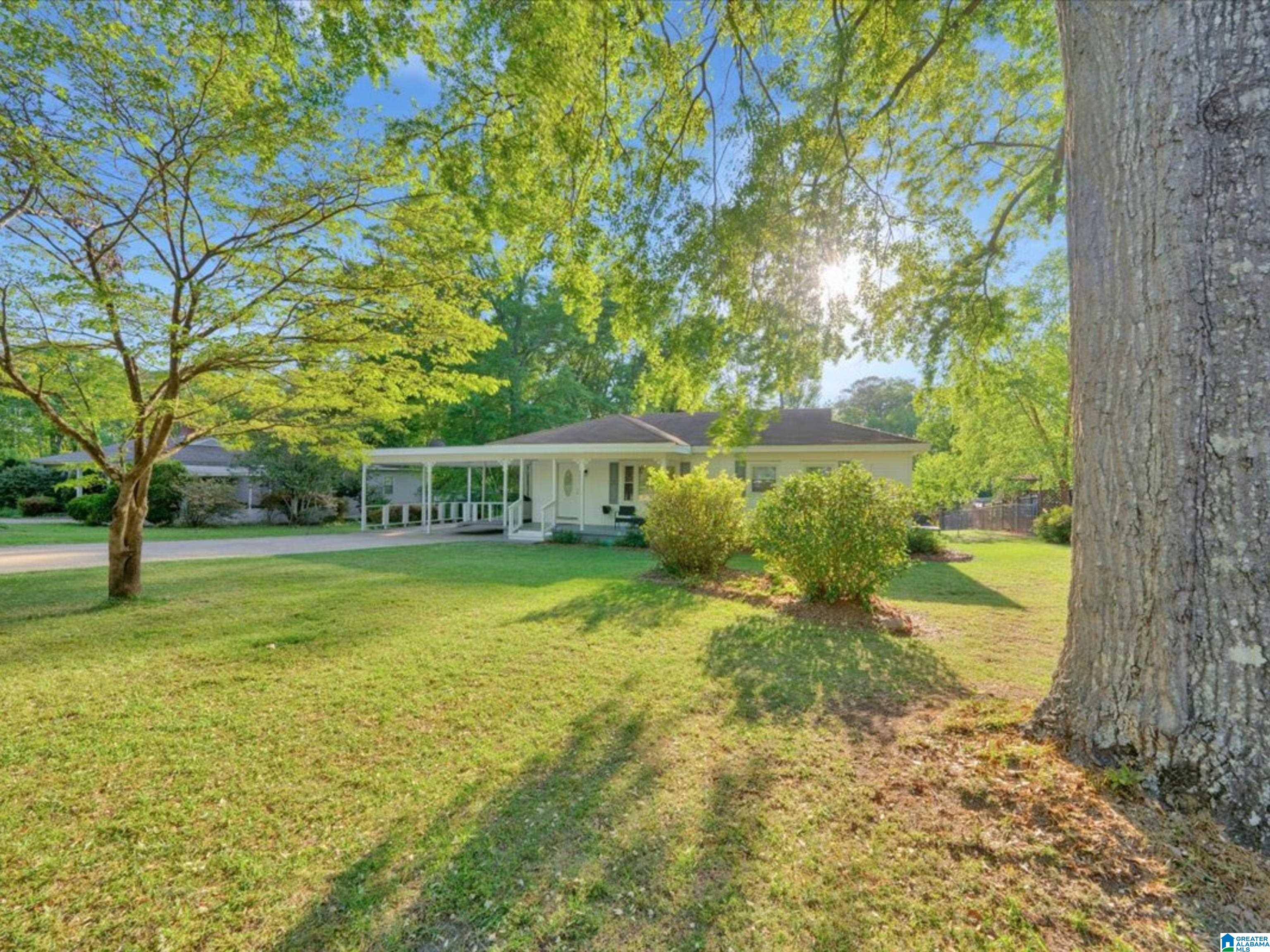 112 Lindberg Road Bessemer, AL 35023 - Photo 3 of 40