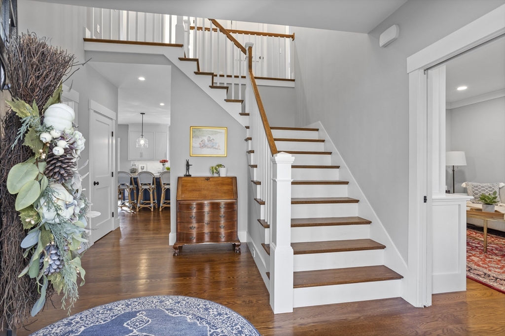 96 Newtown Road Acton, MA 01720 - Photo 3 of 42 Gallery Image 3