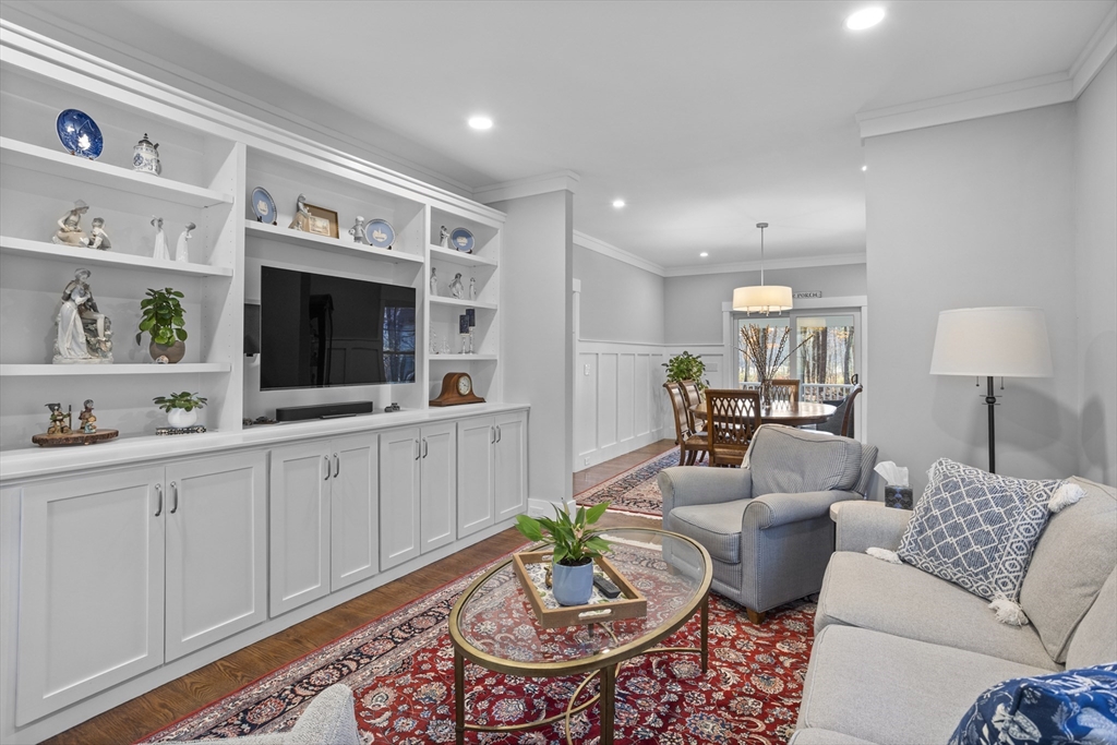 96 Newtown Road Acton, MA 01720 - Photo 6 of 42 Gallery Image 6