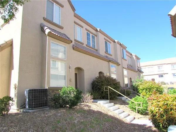 $1,715 | 8404 Tiger Woods Avenue, Las Vegas, NV 89128