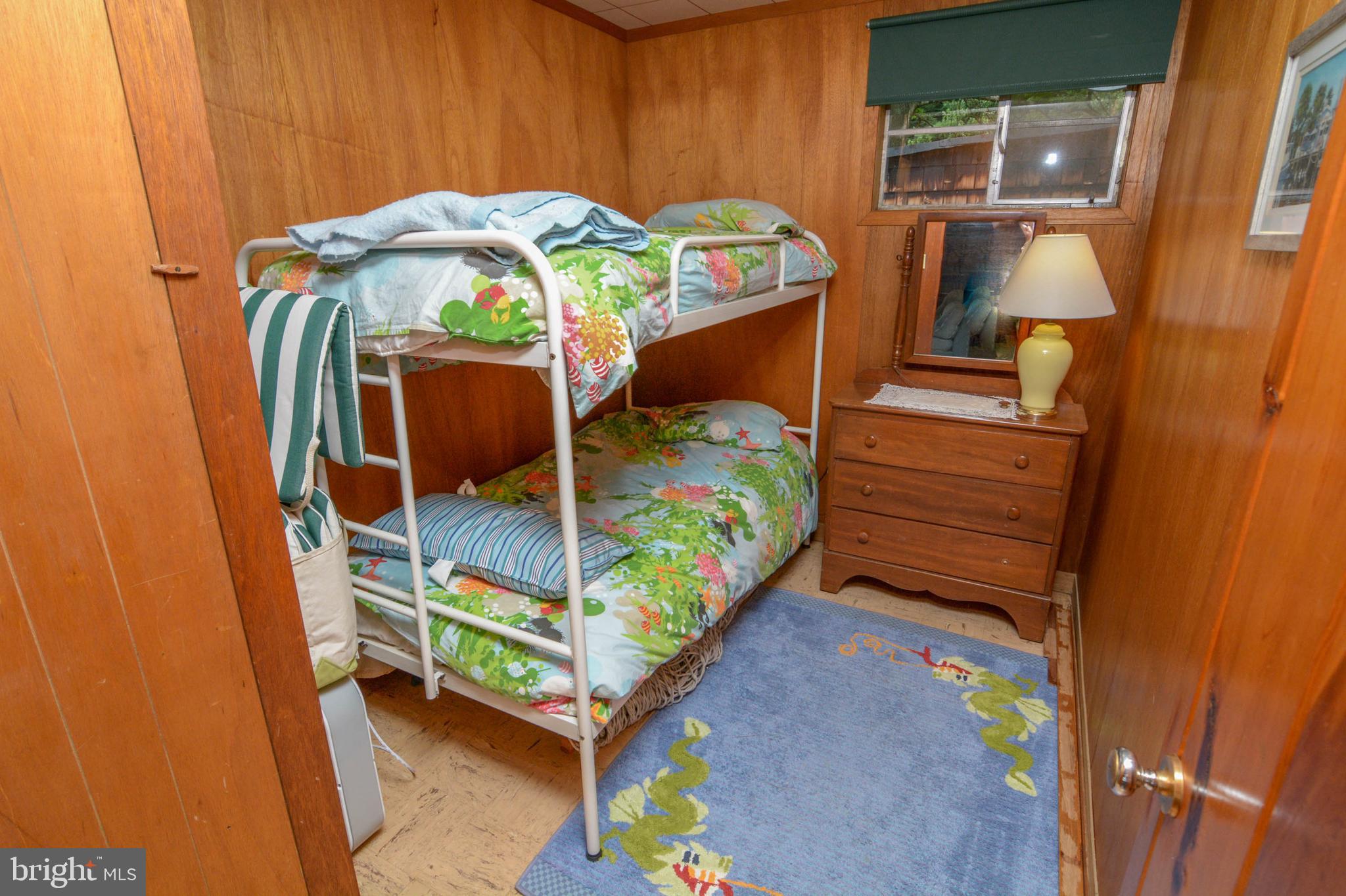 2128 Paradise Point Road Oakland, MD 21550 - Photo 36 of 42 Gallery Image 36