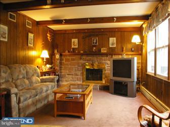 4540 Bergstrom Road Doylestown, PA 18902 - Photo 5 of 6 Family Room