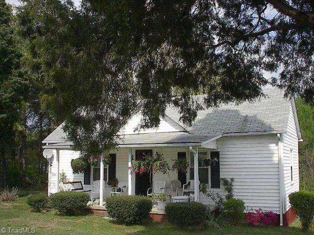 3711 Pine Hall Road Walkertown, NC 27051 - Photo 1 of 7 Exterior Front.