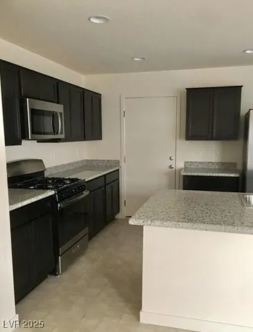 $1,700 | 3683 Via Amigos Place, Las Vegas, NV 89115