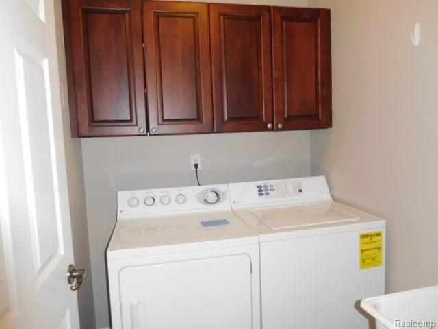 3376 Tremonte Circle Rochester, MI 48306 - Photo 29 of 31 DSCN4422.JPG