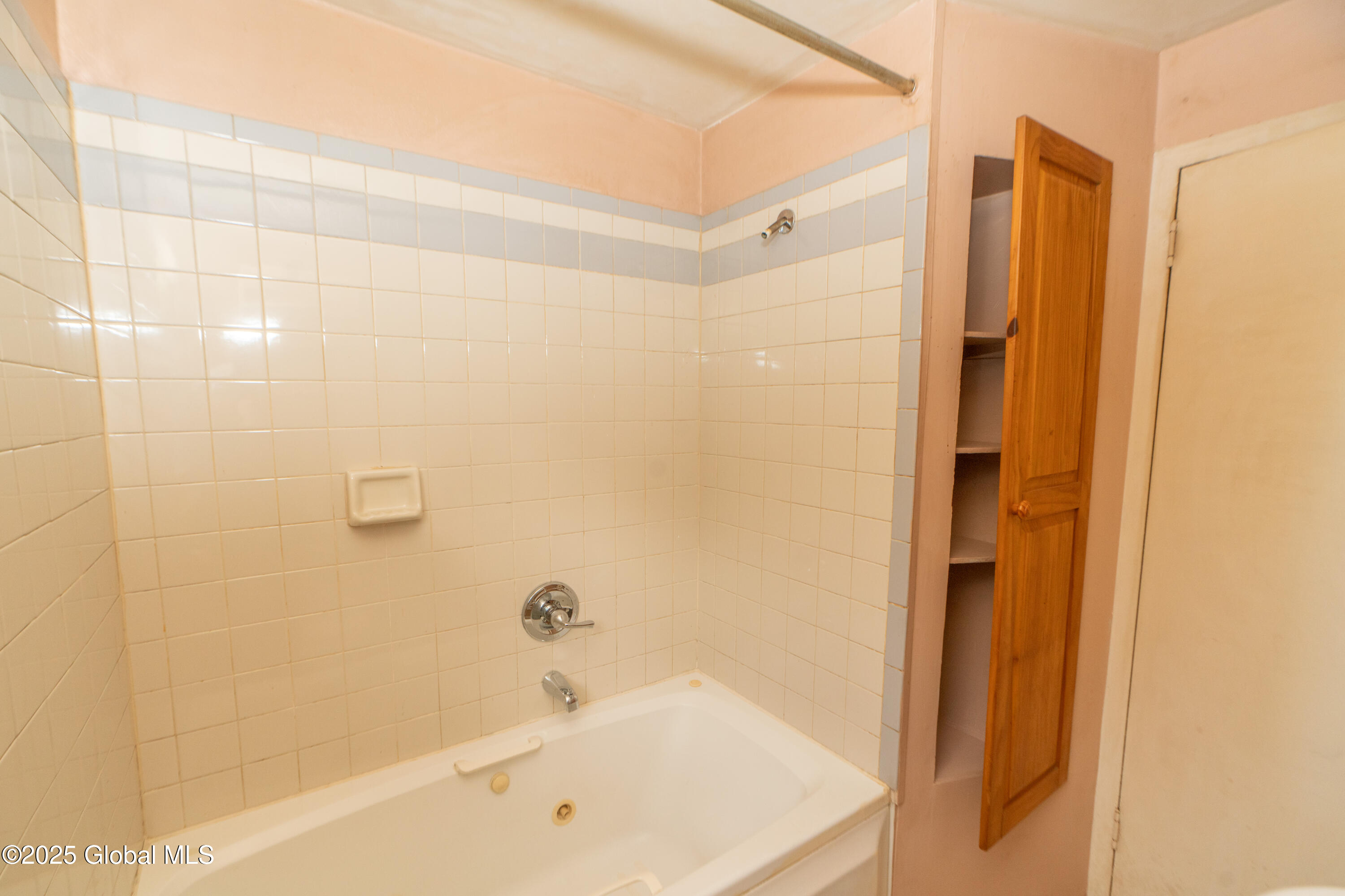 110 Traver Road Wilton, NY 12831 - Photo 20 of 26 DSC00047