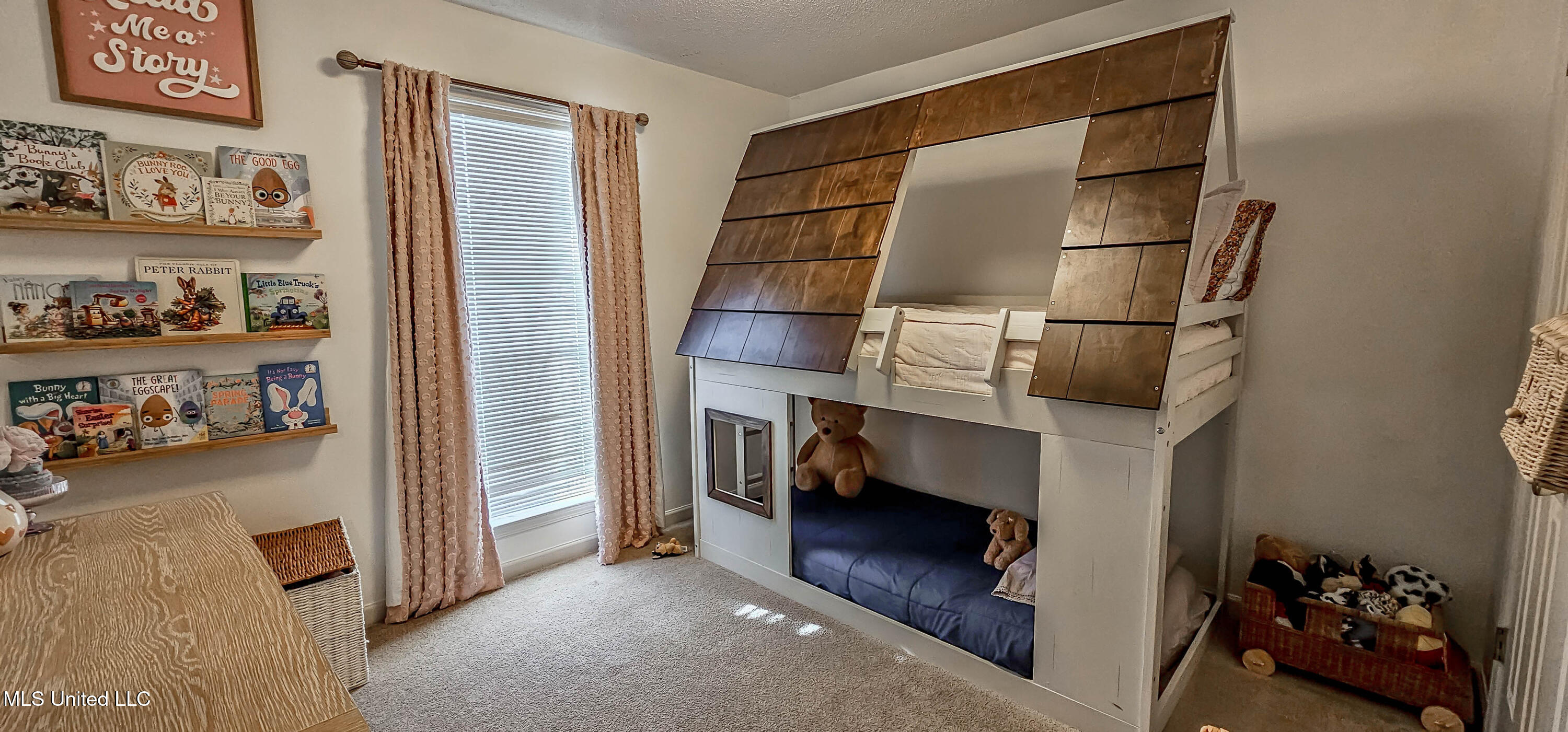 9076 Champlain Drive Olive Branch, MS 38654 - Photo 20 of 24 3rd Bedroom