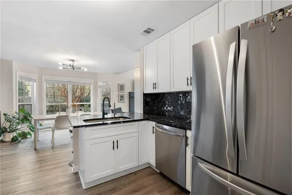 $2,500 | 3572 Avensong Village Circle, Alpharetta, GA 30004