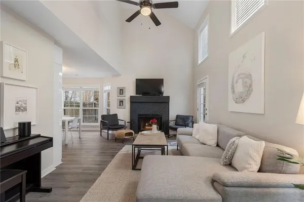 $2,500 | 3572 Avensong Village Circle, Alpharetta, GA 30004