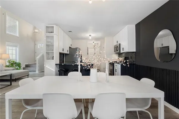 $2,500 | 3572 Avensong Village Circle, Alpharetta, GA 30004