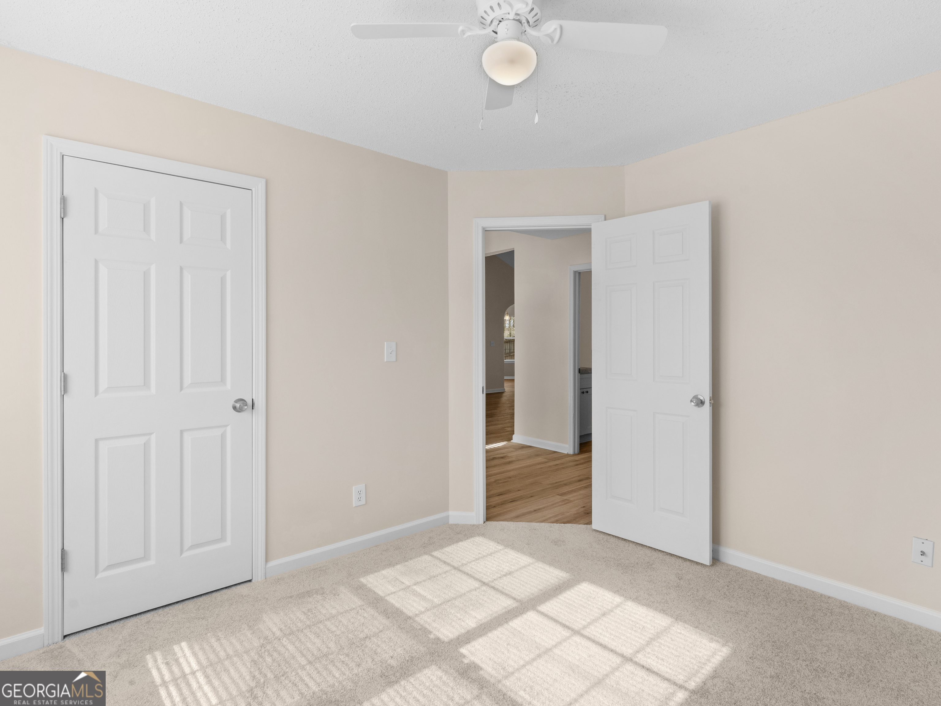 729 Old Stone Court Stockbridge, GA 30281 - Photo 31 of 47 an empty room with window