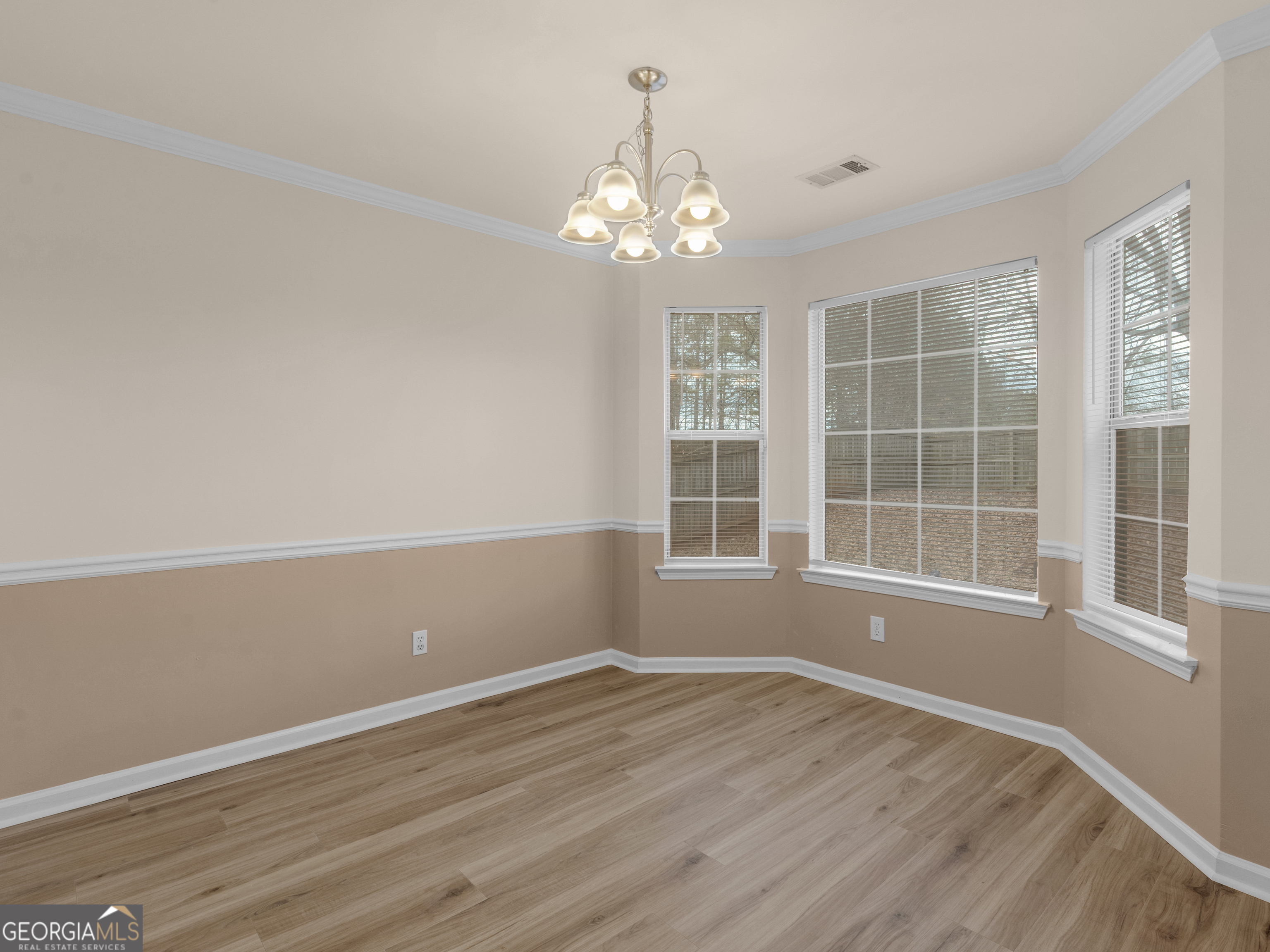 729 Old Stone Court Stockbridge, GA 30281 - Photo 10 of 47 a view of livingroom with window