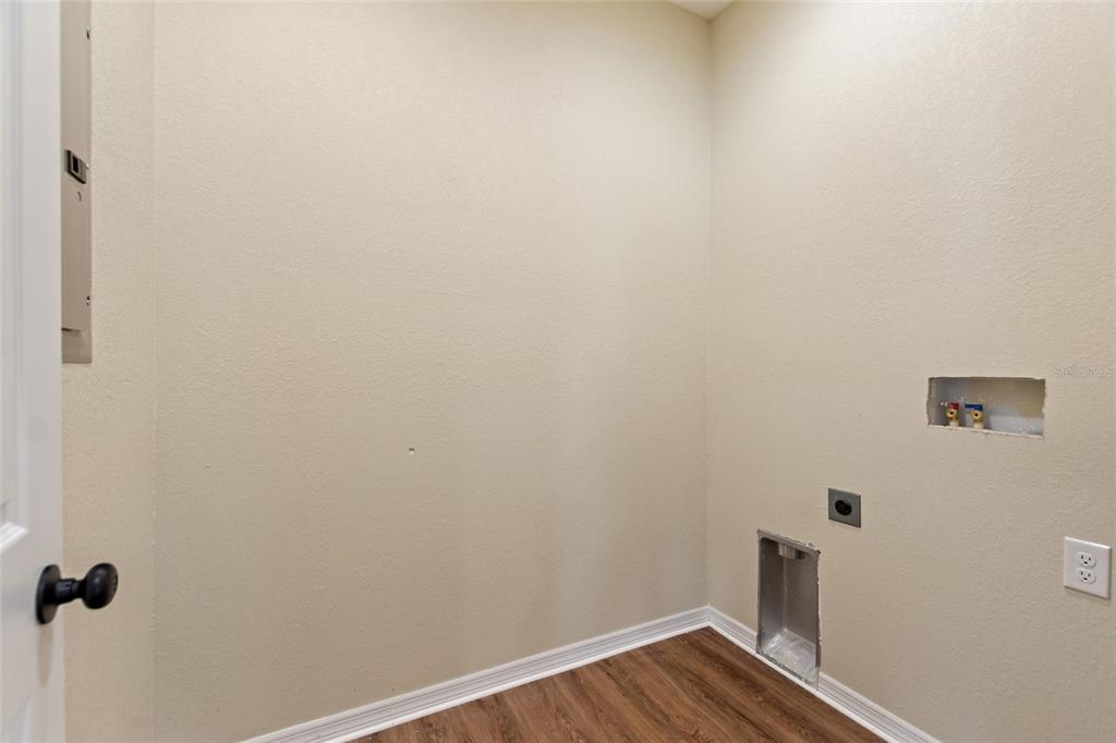 1042 Golden Bough Road Lake Wales, FL 33898 - Photo 21 of 53 a view of a small space