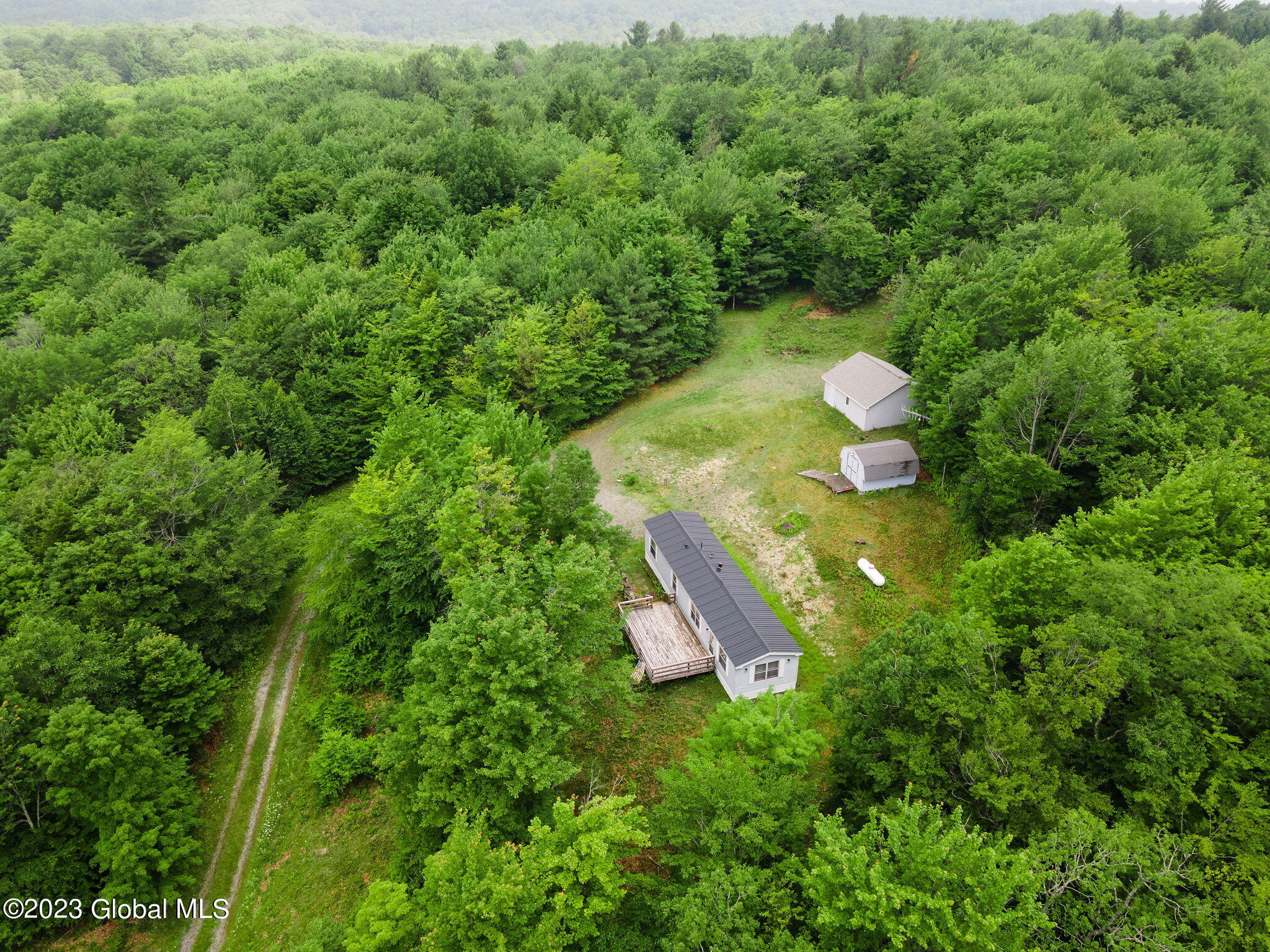 365 Peraglie Road Jefferson, NY 12093 - Photo 5 of 27 3-web-or-mls-365PeraglieRd_03
