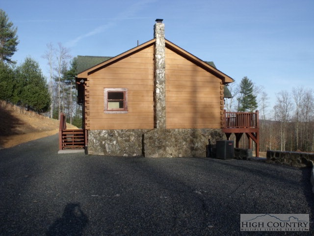 2169 Sandy Level Road Woodlawn, VA 24381 - Photo 11 of 17 Gallery Image 11