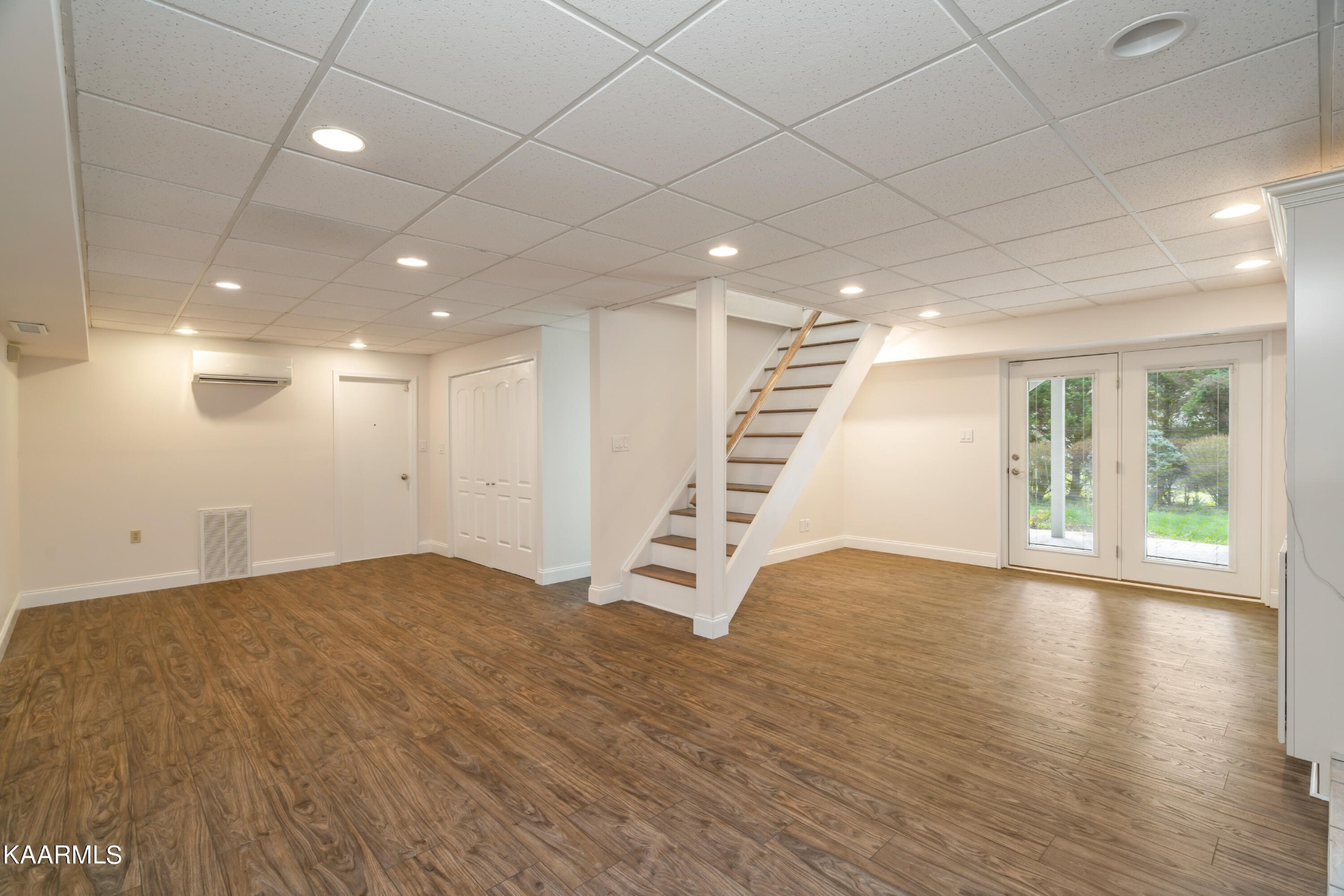 108 Miramar Circle Oak Ridge, TN 37830 - Photo 33 of 42 Gallery Image 33
