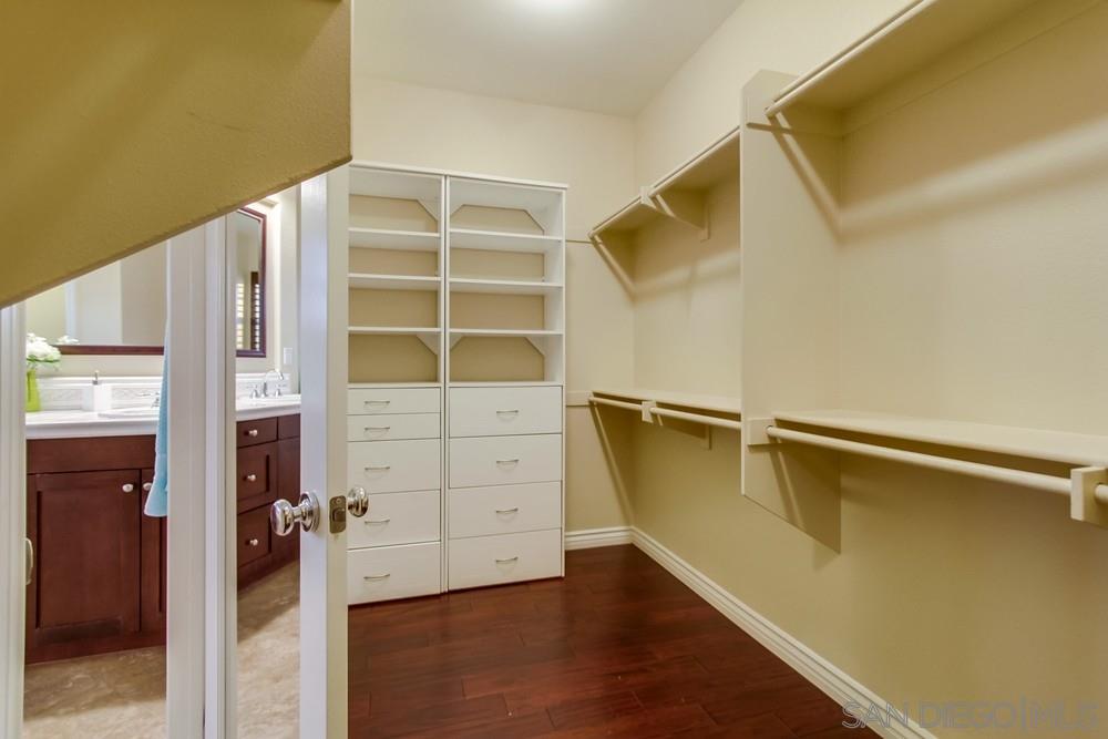 2729 Paradise Road Carlsbad, CA 92009 - Photo 18 of 25 Gallery Image 18