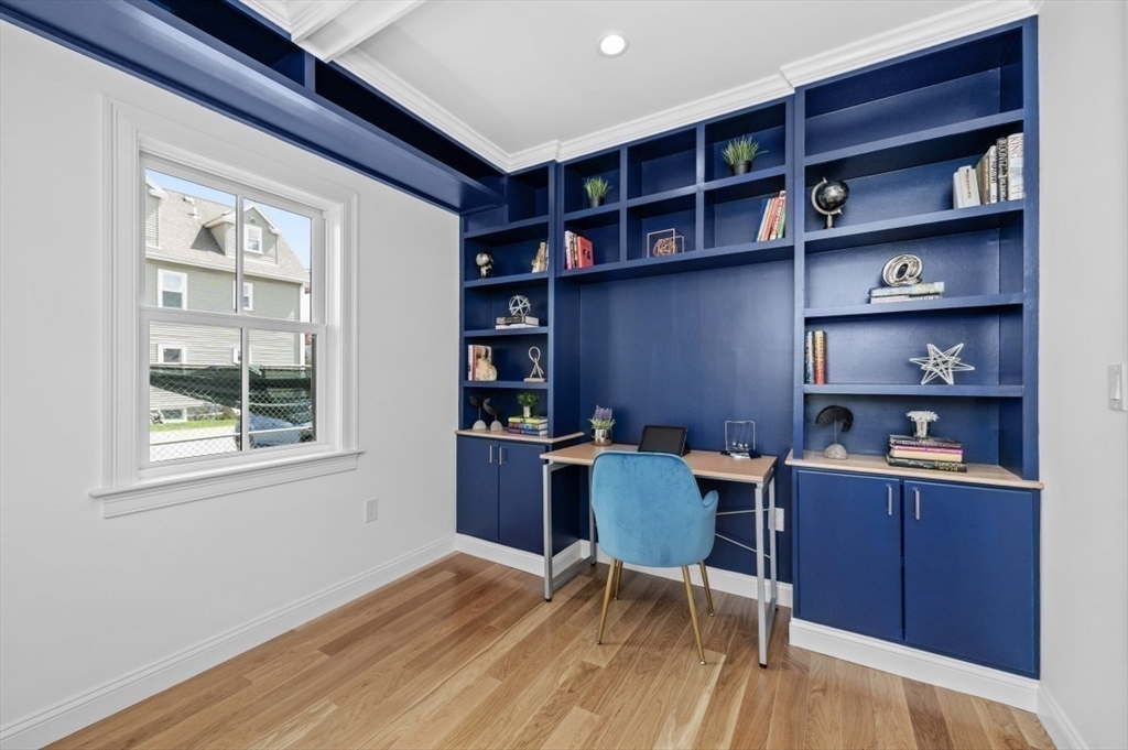 99 Sumner Street, Unit 2 Quincy, MA 02169 - Photo 3 of 26
