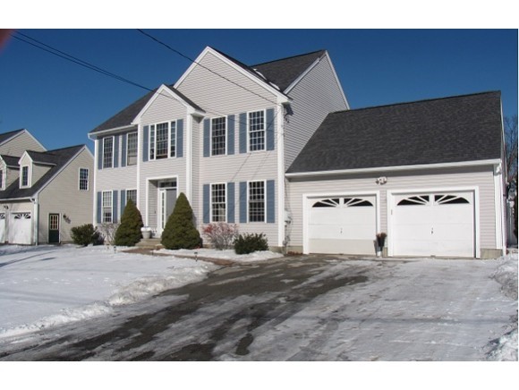 32 Dunloggin Road Nashua, NH 03063 - Photo 1 of 1 Gallery Image 1