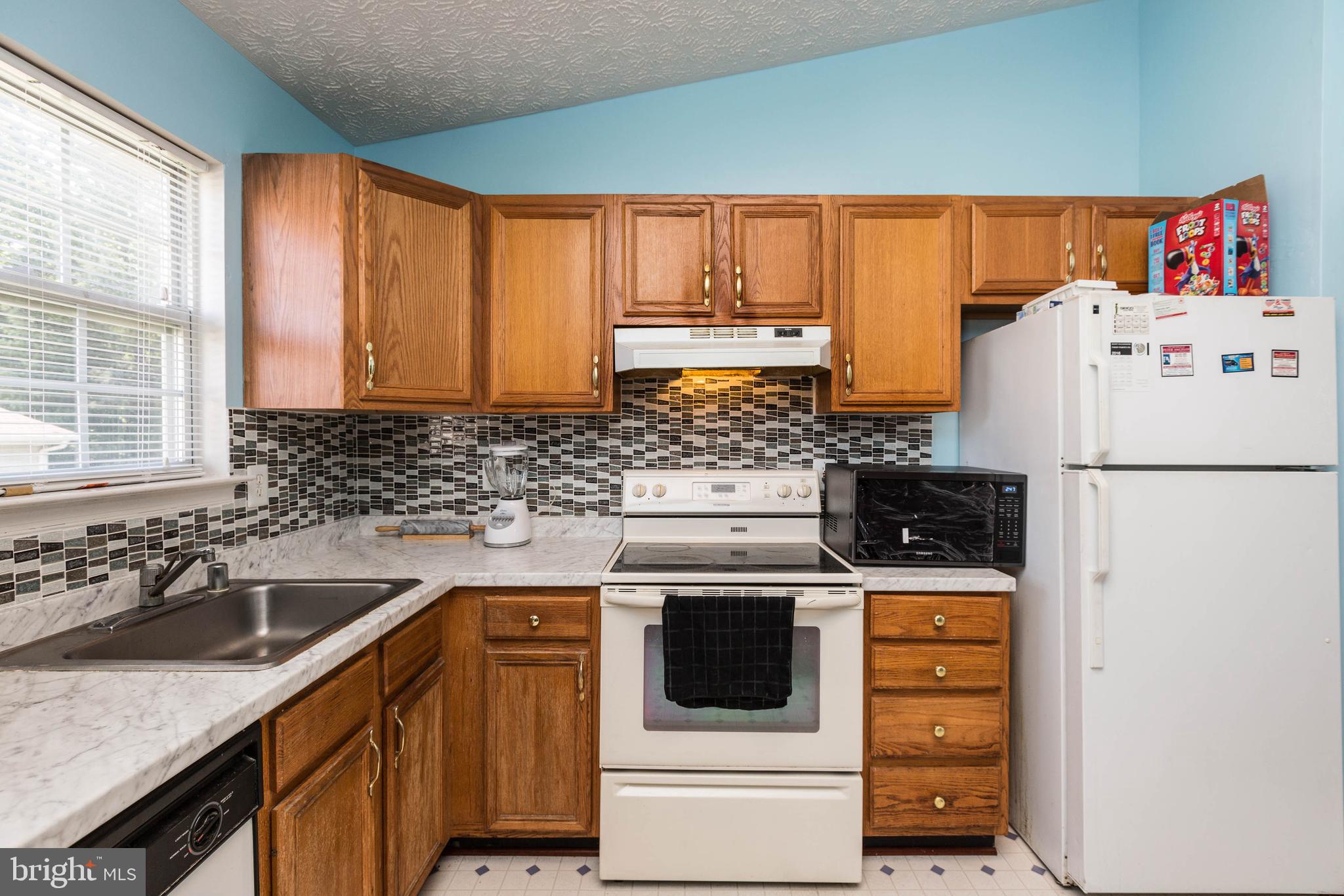 8328 Pleasant Chase Road Jessup, MD 20794 - Photo 14 of 35 Kitchen