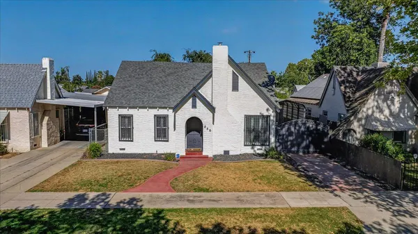 $349,000 | 256 North Sierra Vista Avenue, Fresno, CA 93702