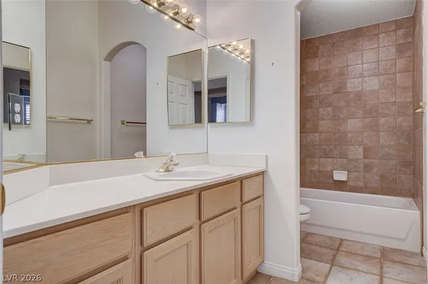 $3,075 | 2013 Spring Rose Street, Las Vegas, NV 89134