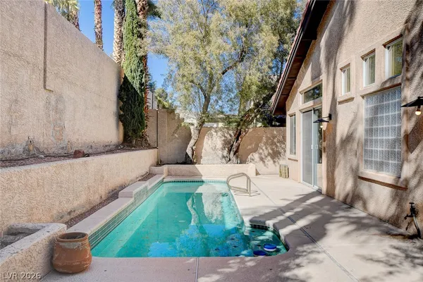 $3,075 | 2013 Spring Rose Street, Las Vegas, NV 89134