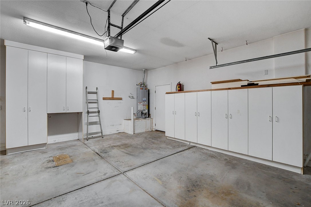 2013 Spring Rose Street Las Vegas, NV 89134 - Photo 38 of 45