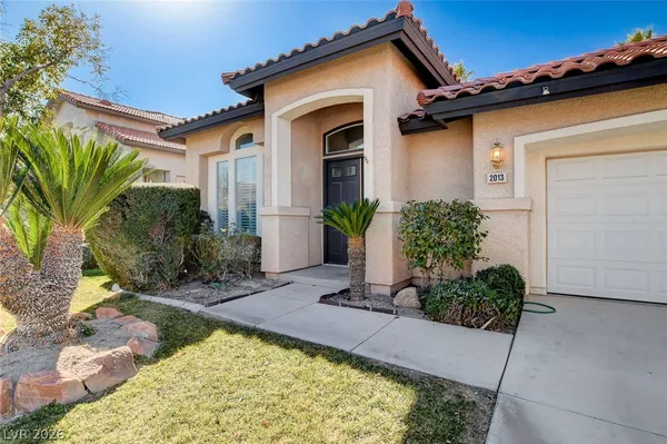 $3,075 | 2013 Spring Rose Street, Las Vegas, NV 89134