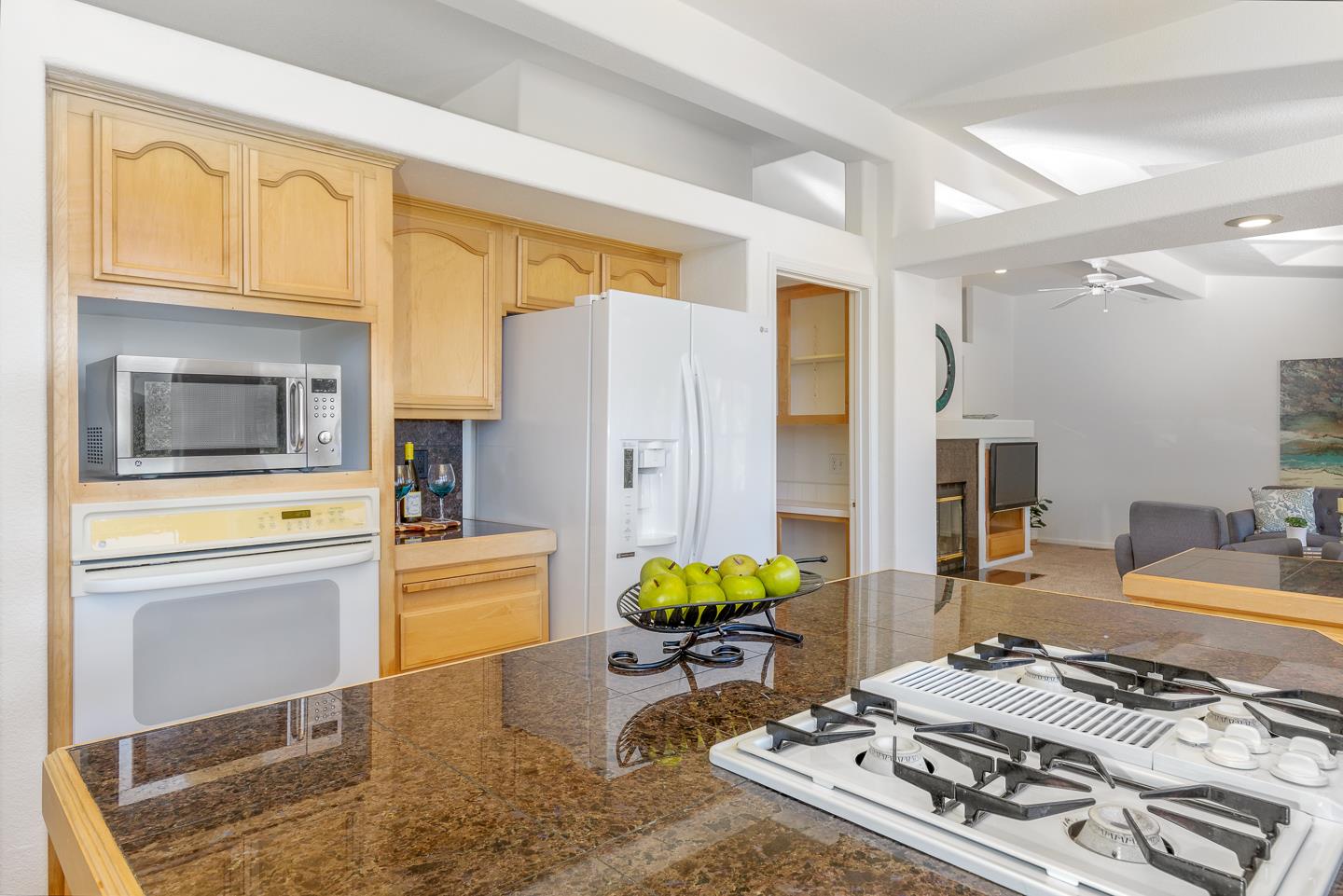892-894 Calabasas Road Watsonville, CA 95076 - Photo 13 of 53 a living room with stainless steel appliances furniture a rug and a window