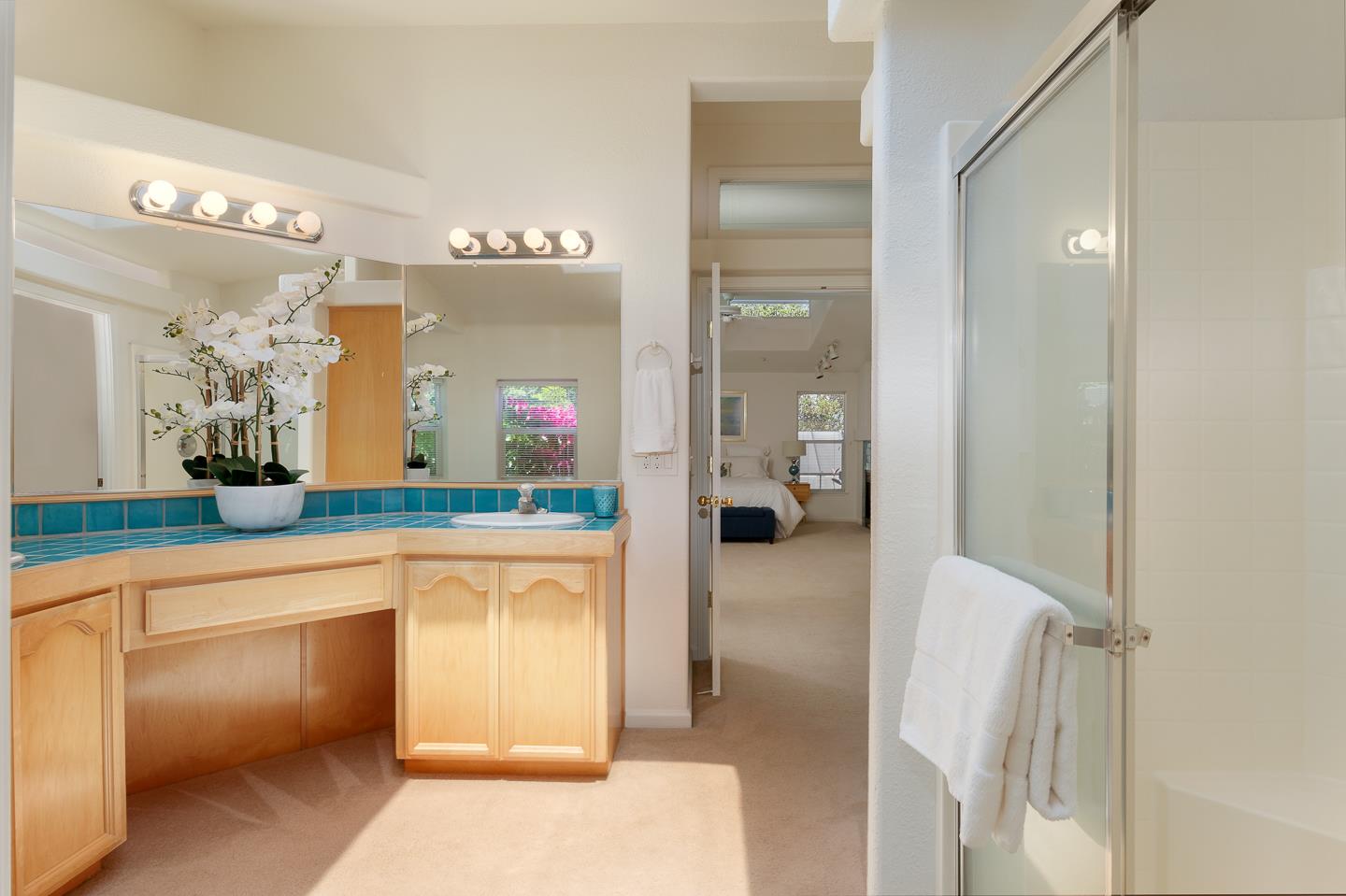 892-894 Calabasas Road Watsonville, CA 95076 - Photo 22 of 53 a bathroom with a sink and a mirror
