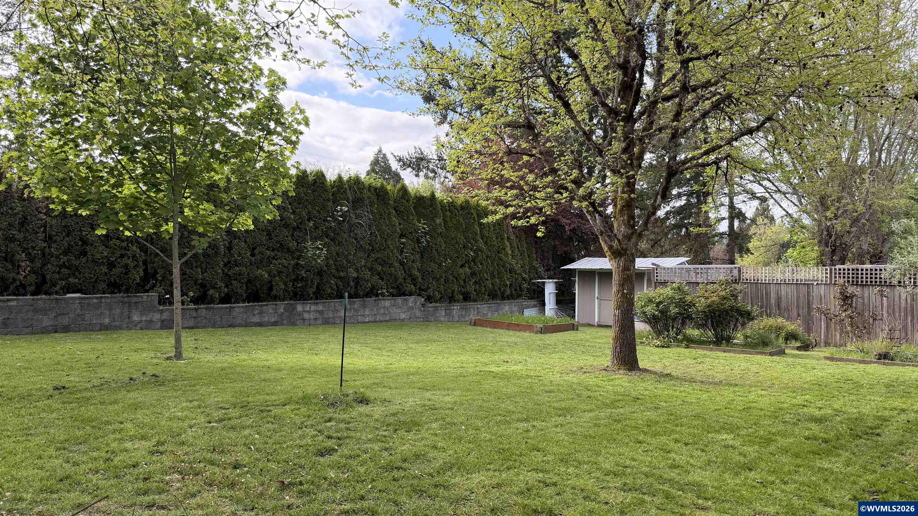 2055 Northwest Crittenden Loop Albany, OR 97321 - Photo 23 of 25