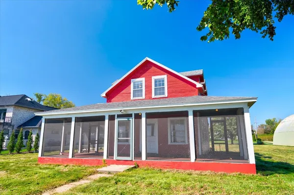 $2,000,000 | 5114 Reynolds Avenue, Waunakee, WI 53597