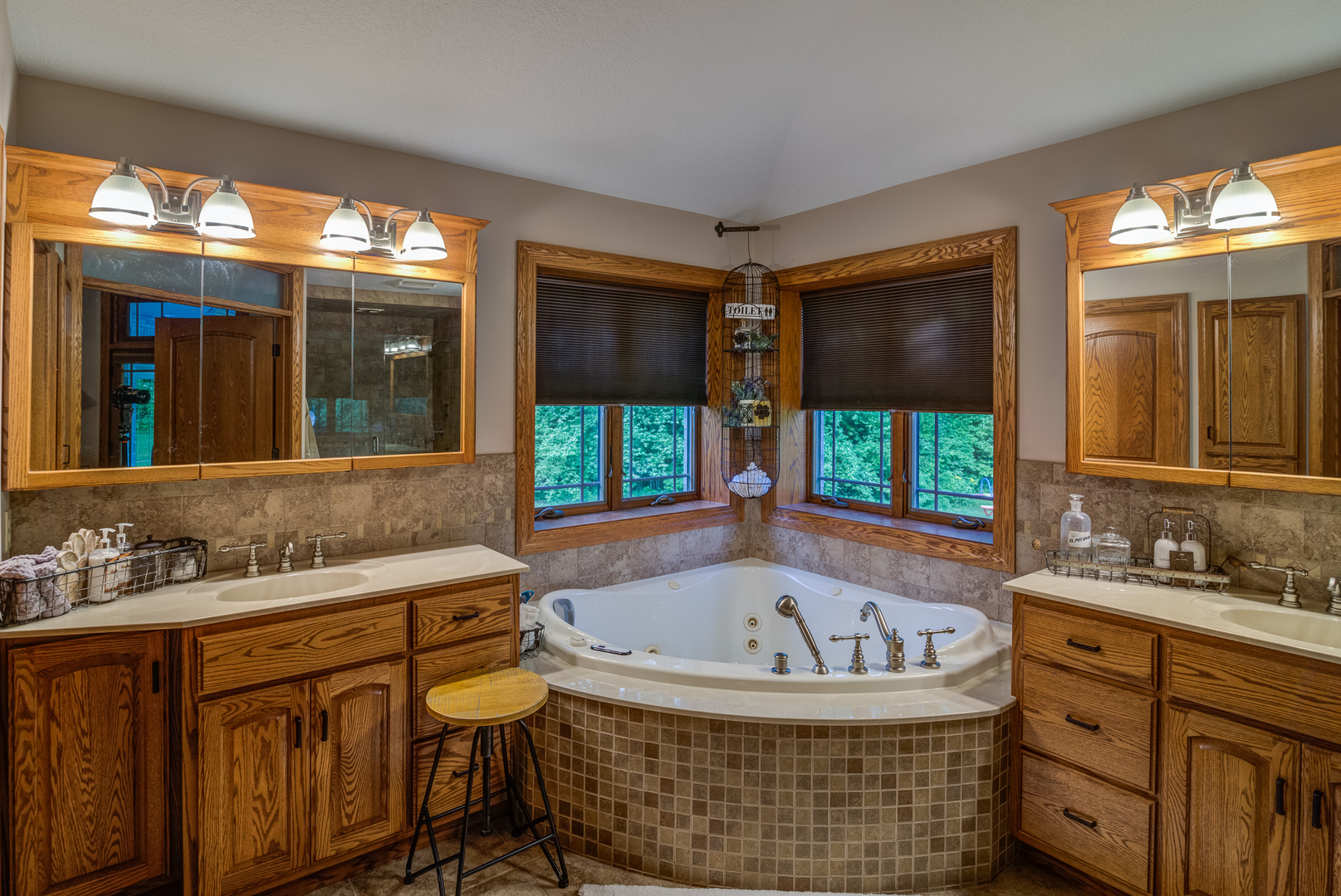3190 Deerfield Road Clinton, IL 61727 - Photo 20 of 51 Gallery Image 20