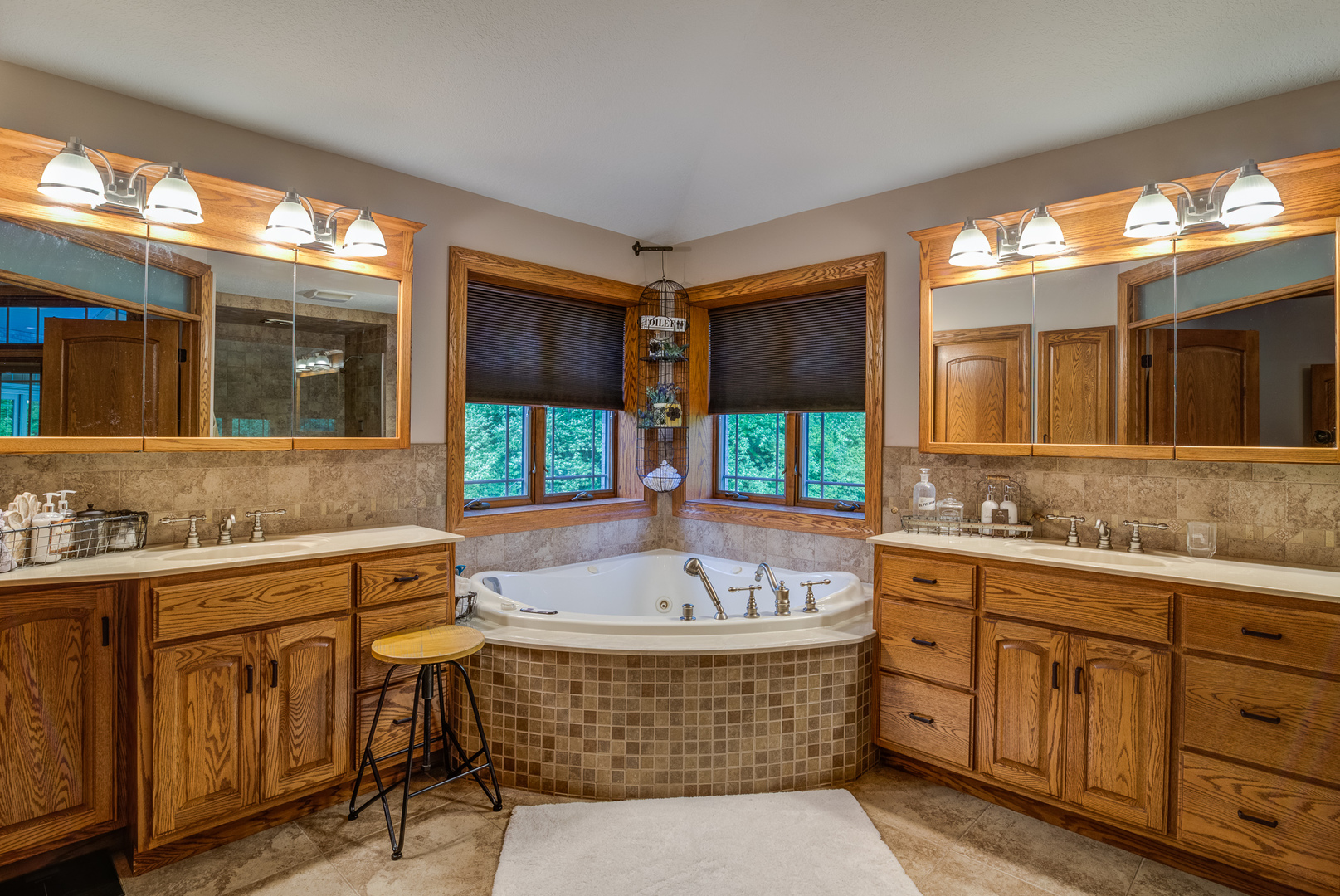 3190 Deerfield Road Clinton, IL 61727 - Photo 21 of 51 Gallery Image 21